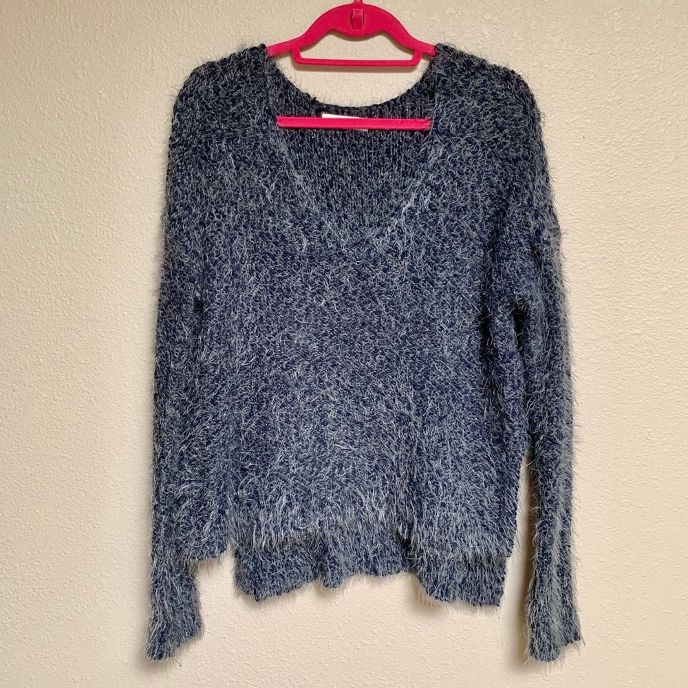 Abercrombie & Fitch Fuzzy grey pullover Sweater